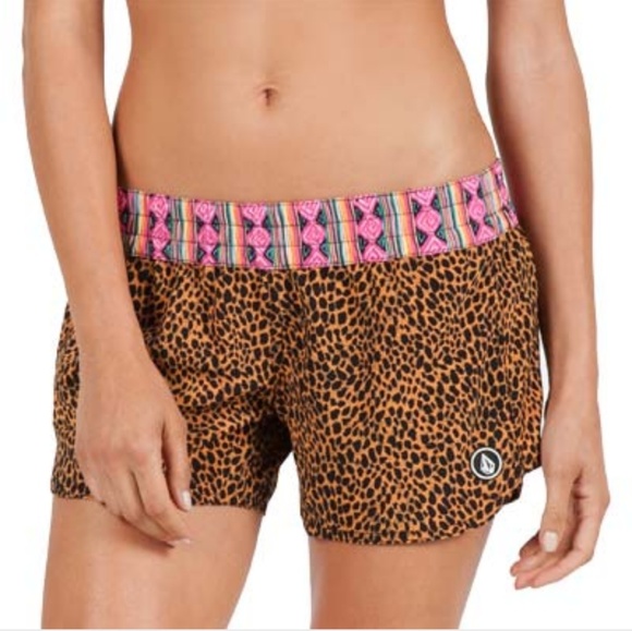 Volcom Other - ⬇️$40 Volcom Native Tracks Leopard Boardshorts